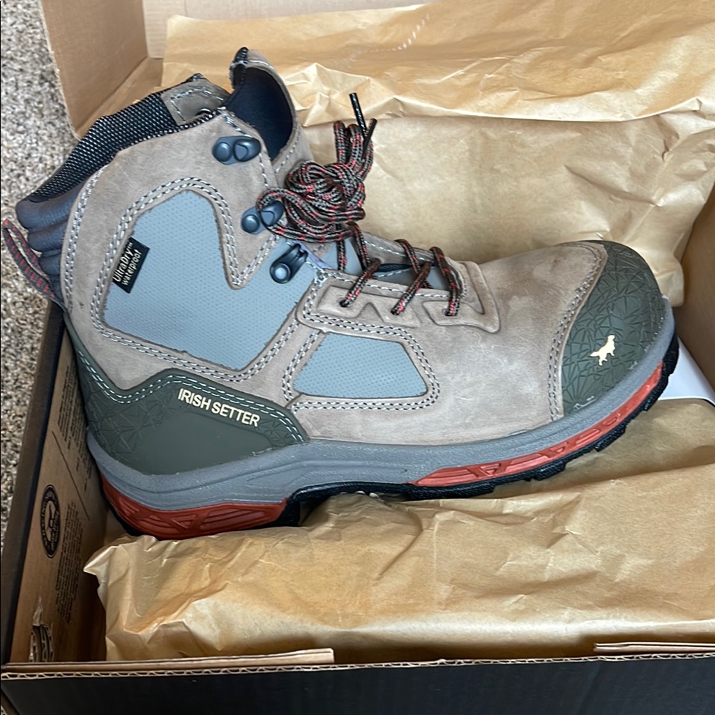 Irish Setter Hiking Boots In Gray And Brown